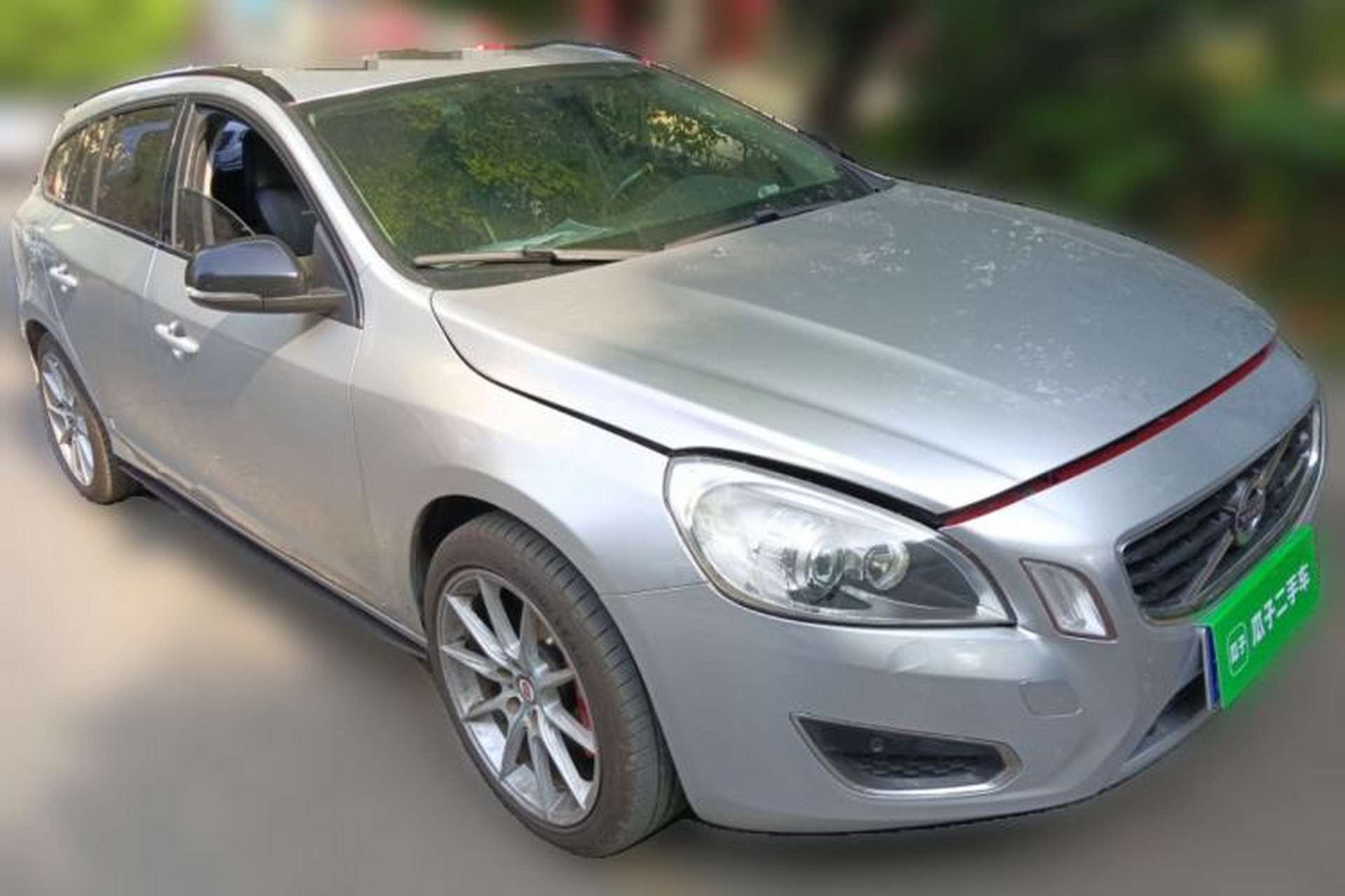 Used Volvo V60 2013 T5 Smart Edition Front Right 45 Deg