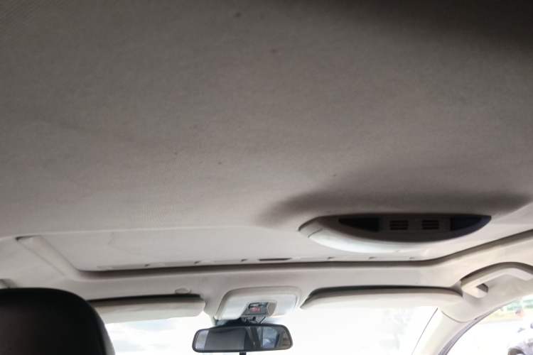 Used Volvo V60 2013 T5 Smart Edition Headliner