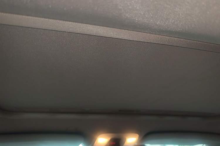 Used Volvo V60 2013 T5 Comfort Edition Headliner