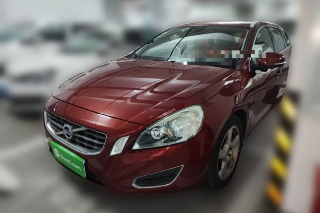 Used Volvo V60 2013 T5 Prestige Edition