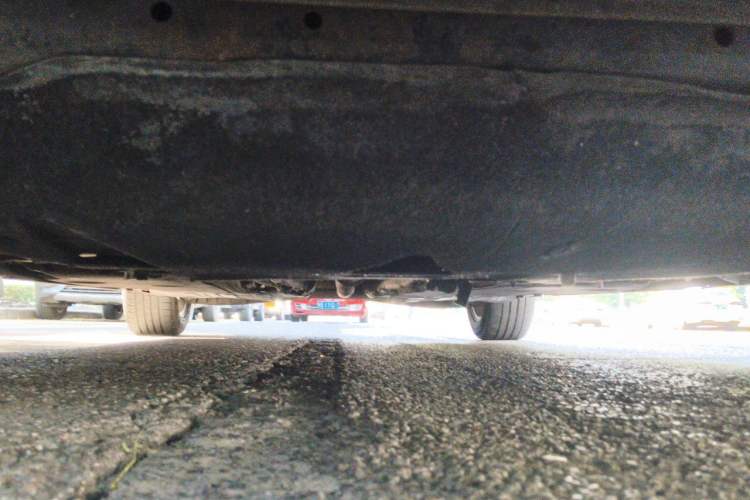 Used Volvo V60 2013 T5 Smart Edition Chassis Front