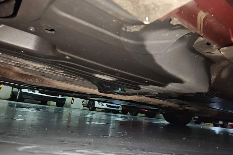 Used Volvo V60 2013 T5 Zhiya Edition Chassis Rear Right
