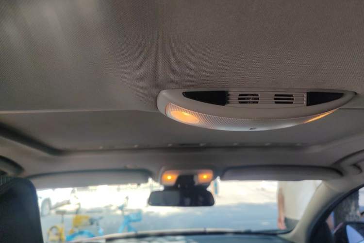 Used Volvo V60 2013 T5 Smart Edition Headliner