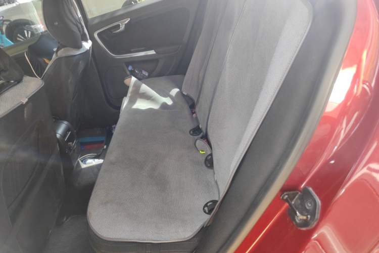 Used Volvo V60 2013 T5 Smart Edition Left Rear Seat