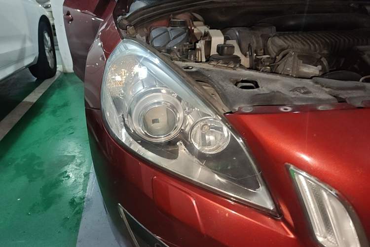 Used Volvo V60 2013 T5 Zhiya Edition Right Front Headlight