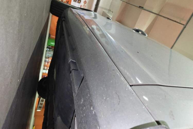 Used Volvo V60 2013 T5 Zhiya Edition Chassis Front Right