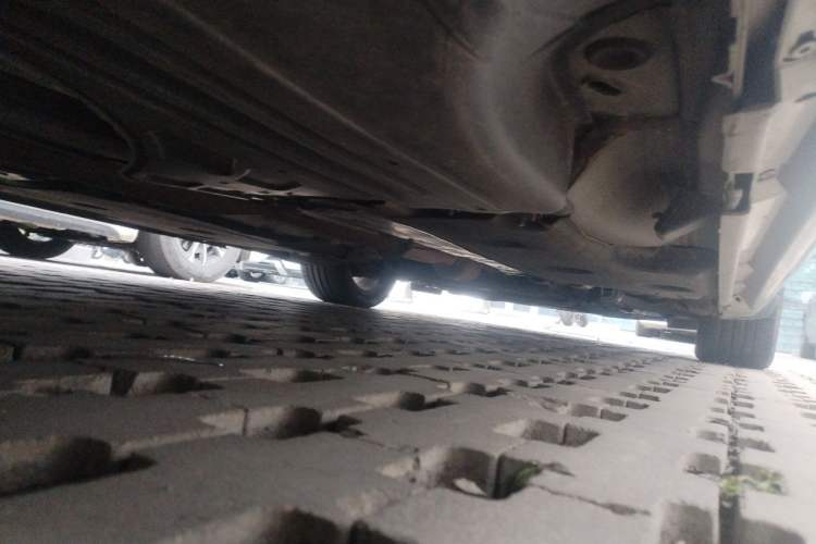 Used Volvo V60 2013 T5 Smart Edition Chassis Rear Right