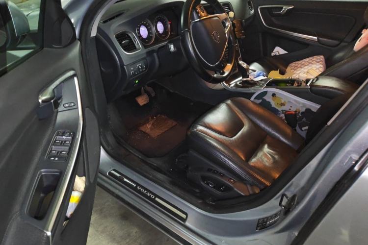 Used Volvo V60 2013 T5 Zhiya Edition Driver Seat