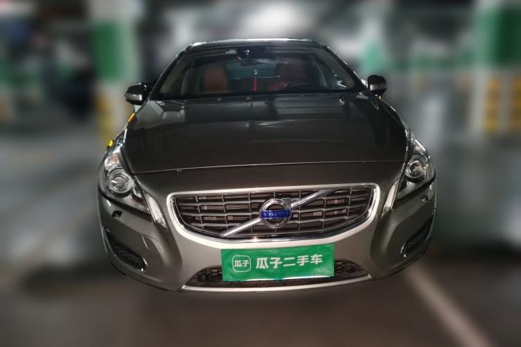 Used Volvo V60 2013 T5 Zhiya Edition Front
