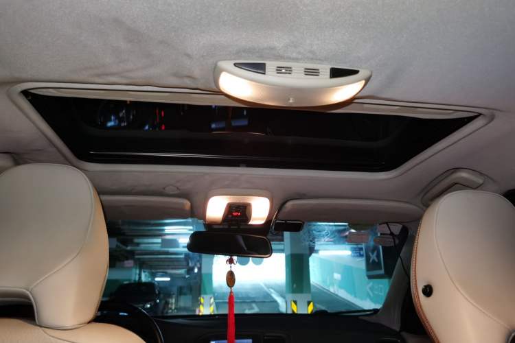 Used Volvo V60 2013 T5 Zhiya Edition Headliner
