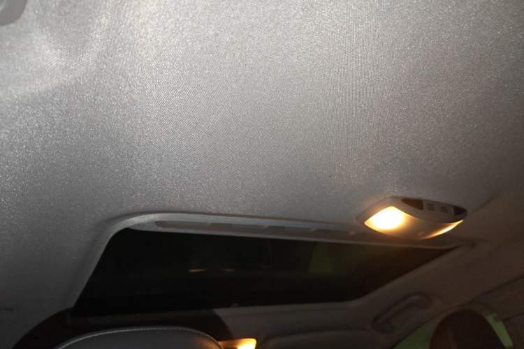 Used Volvo V60 2013 T5 Zhiya Edition Headliner