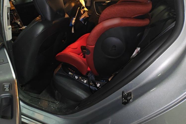 Used Volvo V60 2013 T5 Zhiya Edition Left Rear Seat