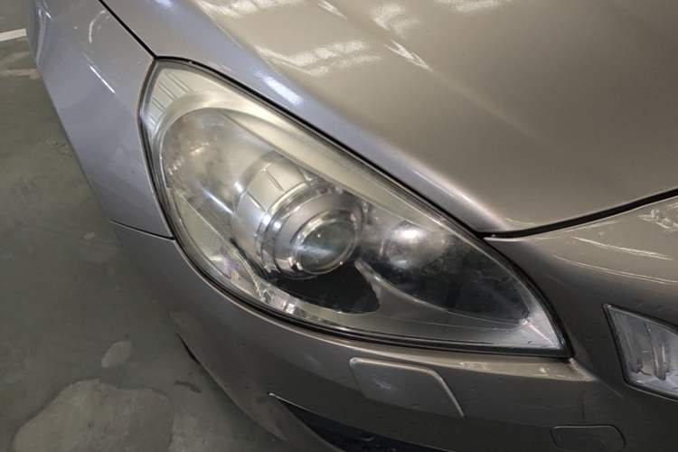 Used Volvo V60 2013 T5 Zhiya Edition Right Front Headlight