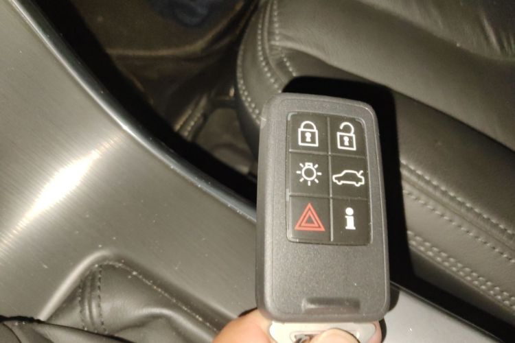 Used Volvo V60 2013 T5 Zhiya Edition Vehicle Key