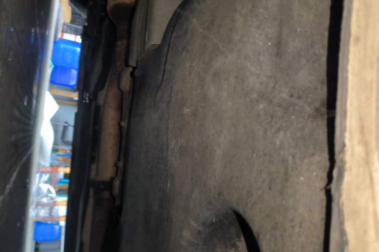 Used Volvo V60 2013 T5 Zhiya Edition Chassis Front Left