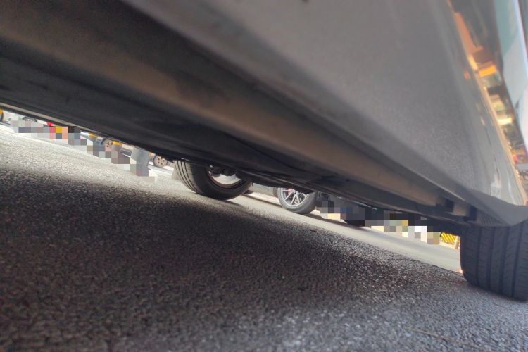 Used Volvo V60 2013 T5 Zhiya Edition Chassis Front Left