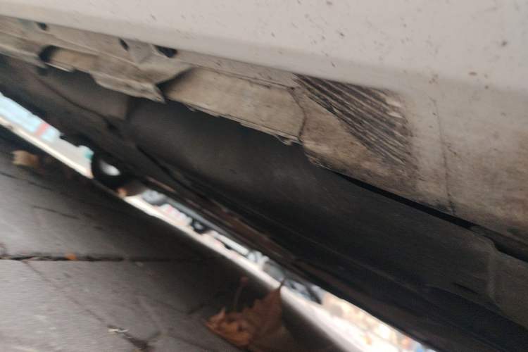 Used Volvo V60 2013 T5 Comfort Edition Chassis Rear Left