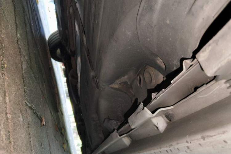 Used Volvo V60 2013 T5 Zhiya Edition Chassis Rear Right