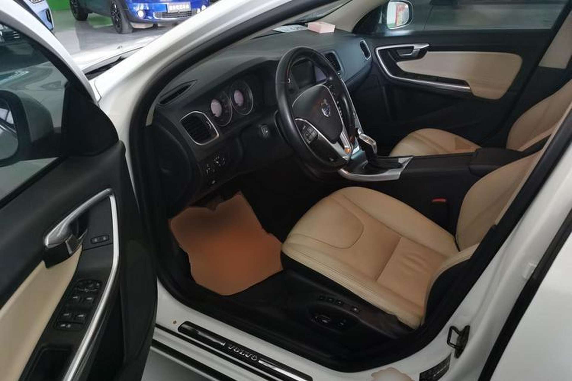 Used Volvo V60 2013 T5 Zhiya Edition Driver Seat