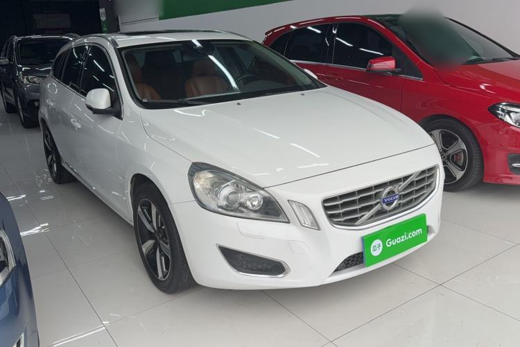 Used Volvo V60 2013 T5 Zhiya Edition Exterior 5