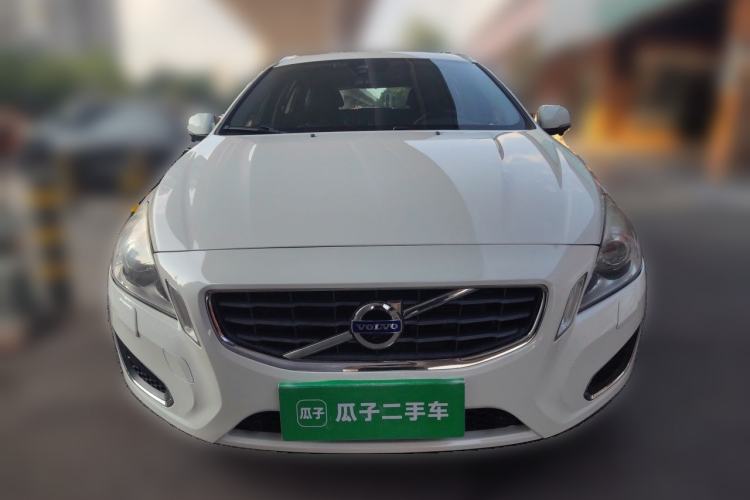 Used Volvo V60 2013 T5 Zhiya Edition Front