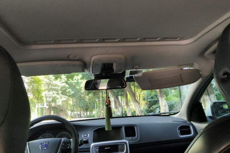 Used Volvo V60 2013 T5 Zhiya Edition Headliner