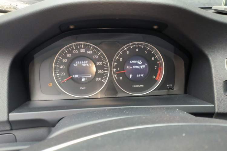 Used Volvo V60 2013 T5 Zhiya Edition Instrument Cluster