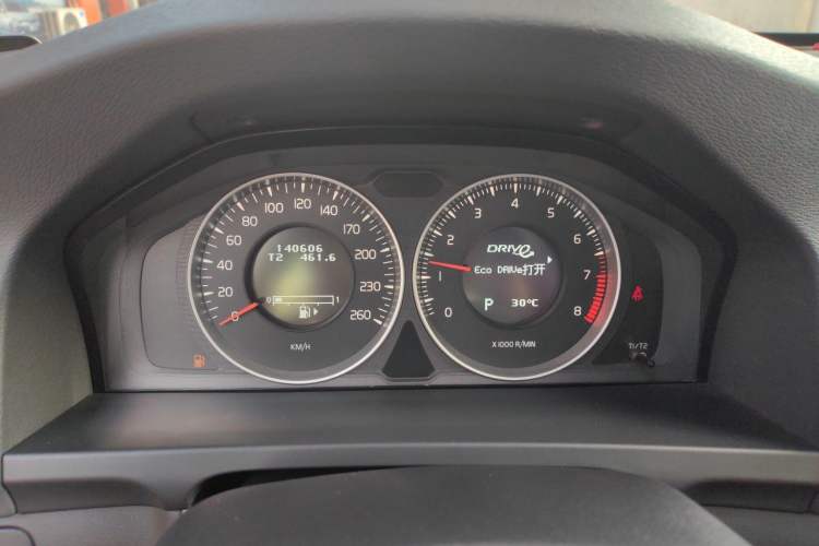 Used Volvo V60 2013 T5 Zhiya Edition Instrument Cluster