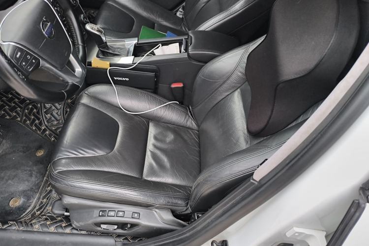 Used Volvo V60 2013 T5 Zhiya Edition Left Front Seat