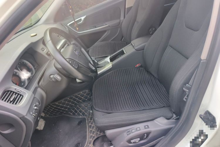Used Volvo V60 2013 T5 Smart Edition Left Front Seat