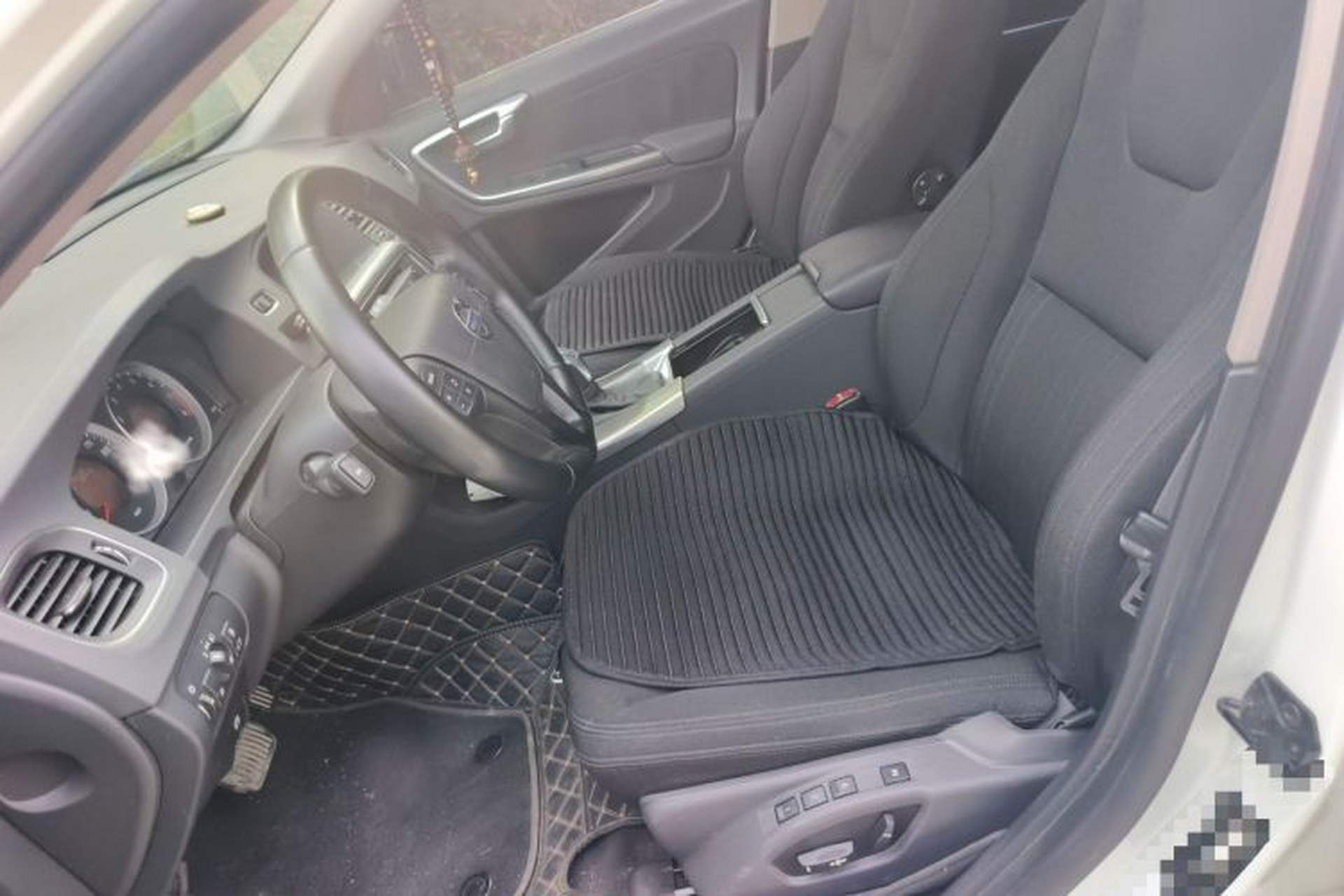 Used Volvo V60 2013 T5 Smart Edition Left Front Seat