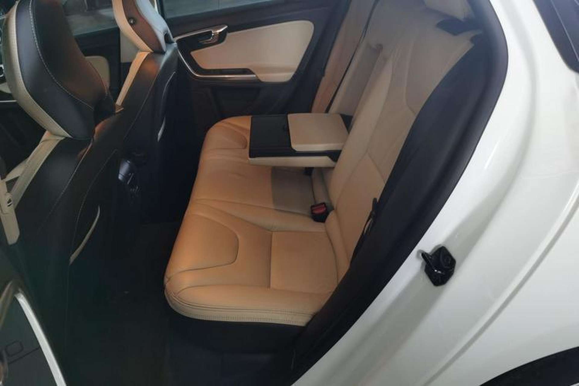 Used Volvo V60 2013 T5 Zhiya Edition Left Rear Seat
