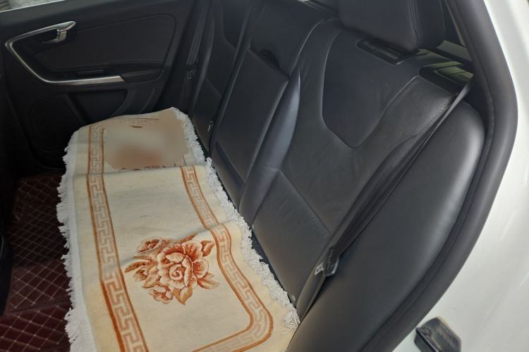Used Volvo V60 2013 T5 Zhiya Edition Left Rear Seat