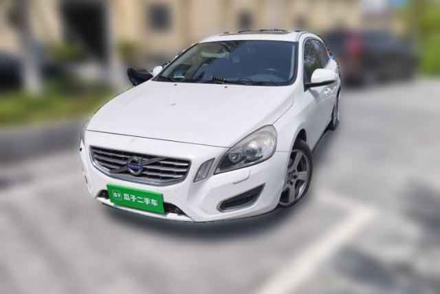 Used Volvo V60 2013 T5 Prestige Edition