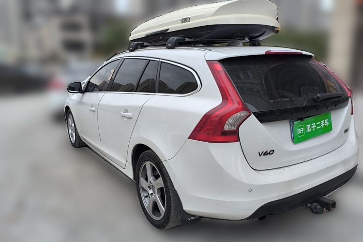 Used Volvo V60 2013 T5 Zhiya Edition Rear Left 45 Deg