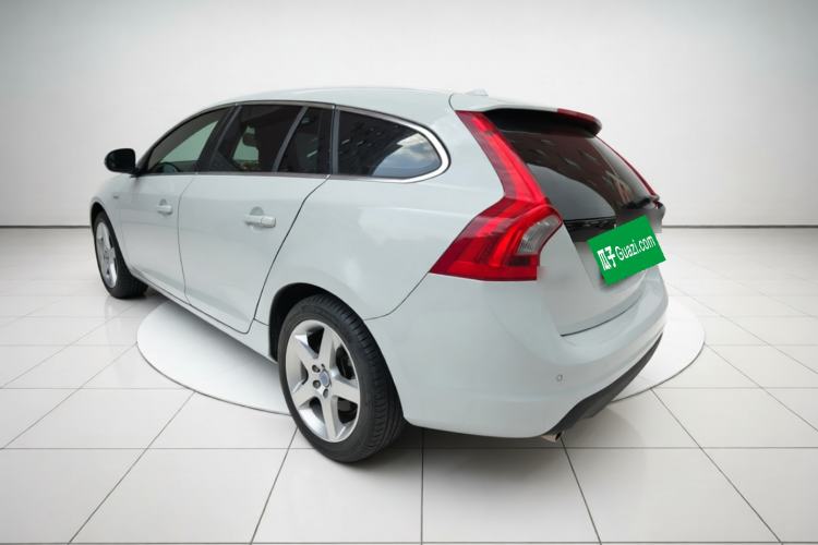 Used Volvo V60 2013 T5 Zhiya Edition Rear Left 45 Deg