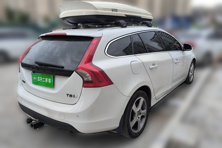 Used Volvo V60 2013 T5 Zhiya Edition Rear Right 45 Deg