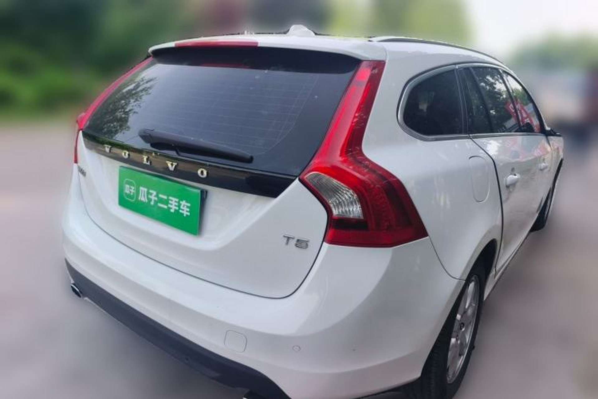Used Volvo V60 2013 T5 Smart Edition Rear Right 45 Deg