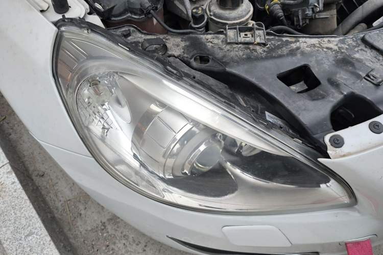 Used Volvo V60 2013 T5 Zhiya Edition Right Front Headlight