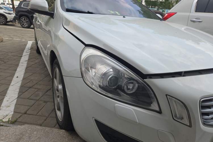 Used Volvo V60 2013 T5 Zhiya Edition Right Front Headlight