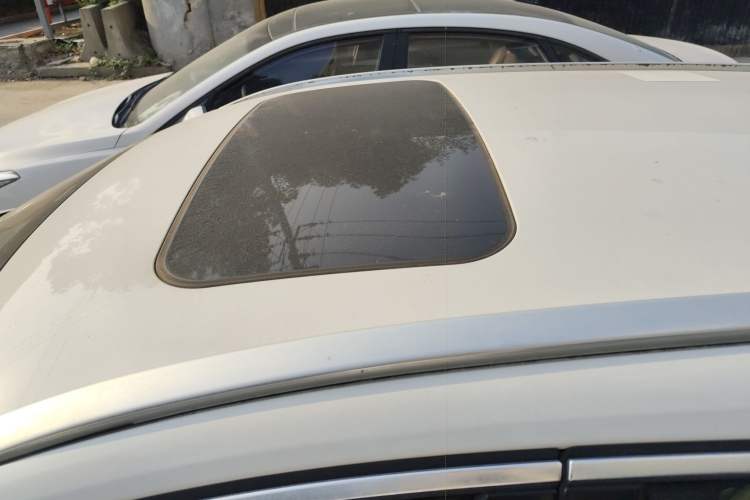 Used Volvo V60 2013 T5 Comfort Edition Roof
