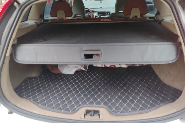 Used Volvo V60 2013 T5 Comfort Edition Trunk