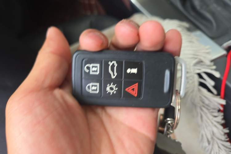 Used Volvo V60 2013 T5 Zhiya Edition Vehicle Key