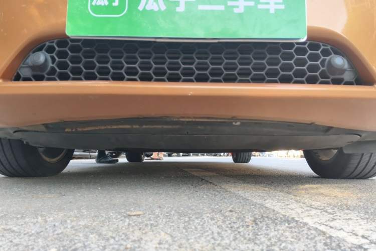 Used Volvo V60 2013 T5 Zhiya Edition Chassis Front