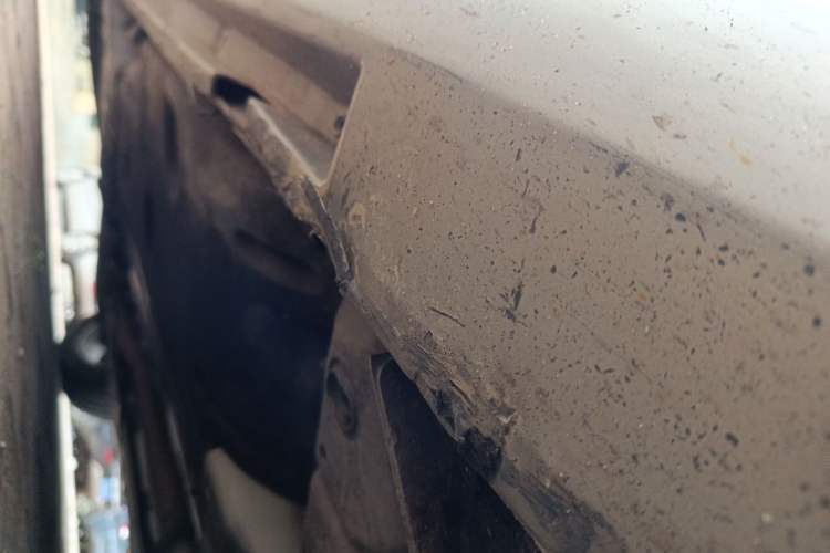 Used Volvo V60 2013 T5 Comfort Edition Chassis Front Right