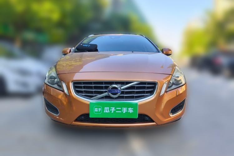 Used Volvo V60 2013 T5 Zhiya Edition Front