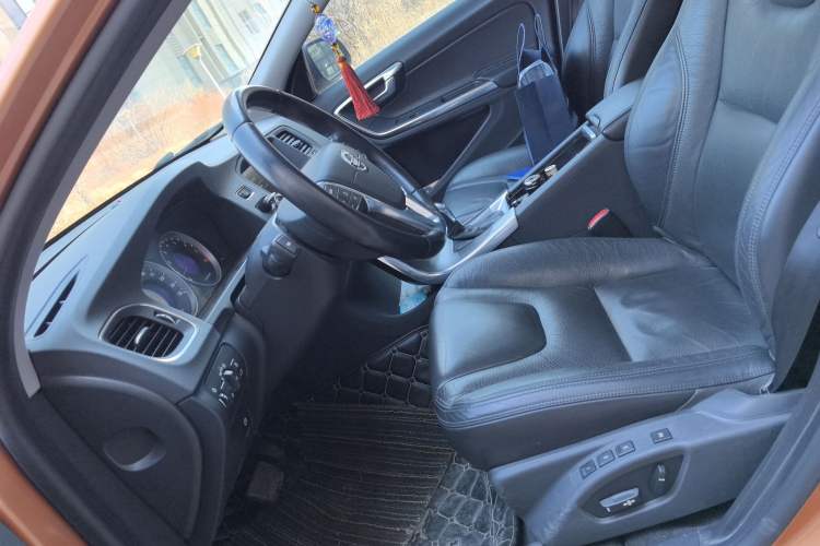 Used Volvo V60 2013 T5 Zhiya Edition Left Front Seat