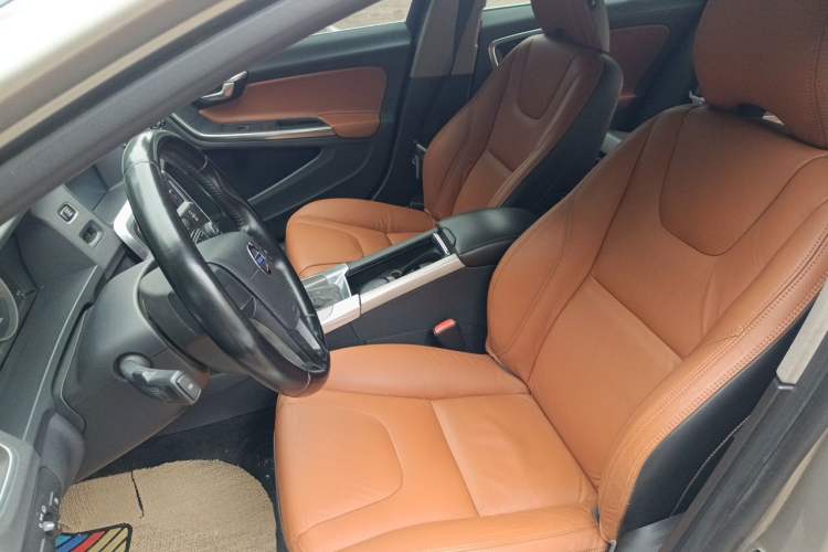 Used Volvo V60 2013 T5 Comfort Edition Left Front Seat