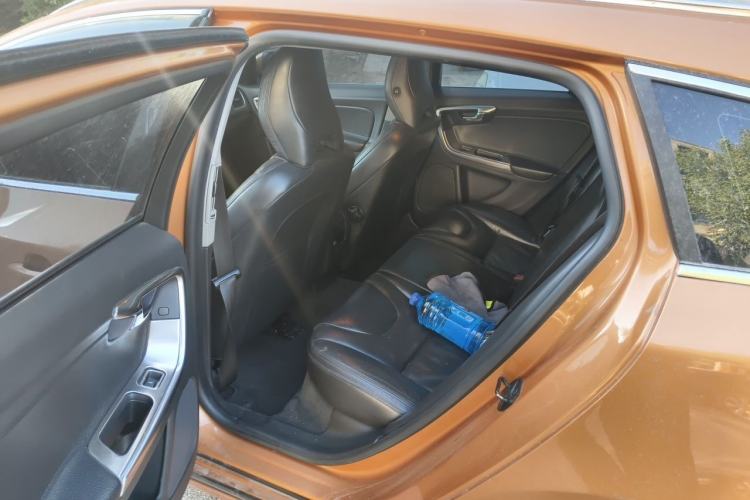 Used Volvo V60 2013 T5 Zhiya Edition Left Rear Seat