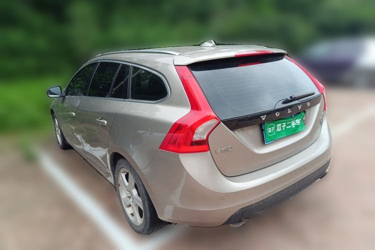 Used Volvo V60 2013 T5 Comfort Edition Rear Left 45 Deg